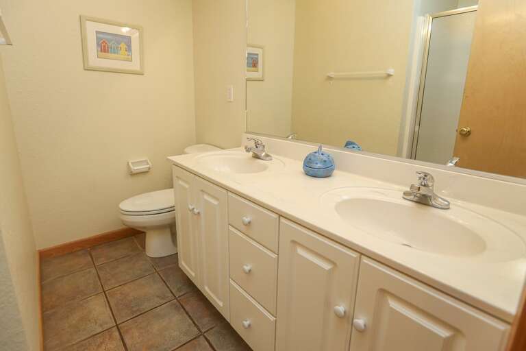 Bathroom 5 2023