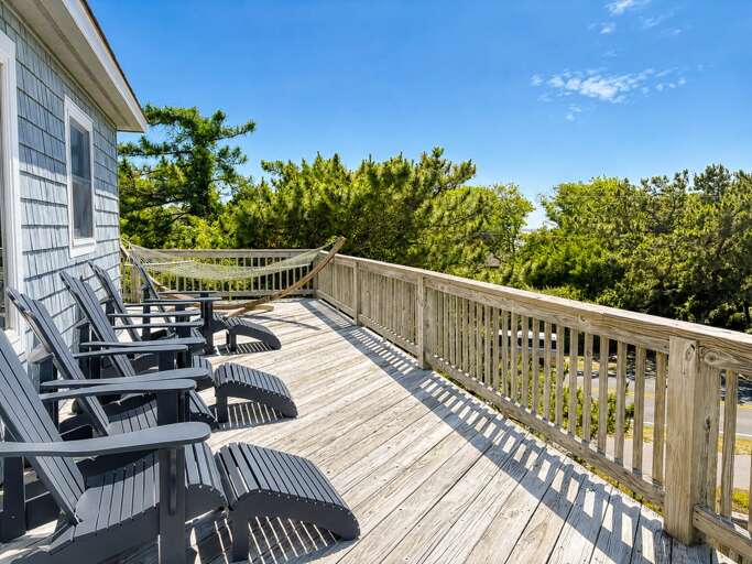 Sundeck 2026
