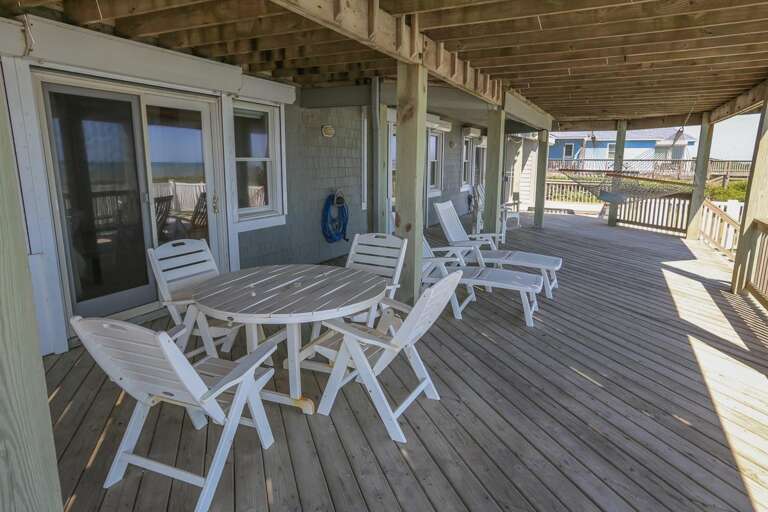 Covered Deck Seating 2019
