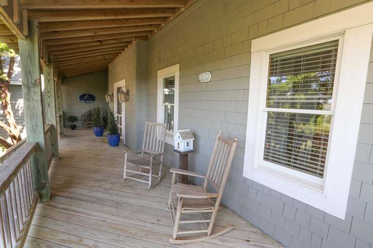 Front Entry Seating 2019