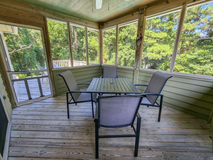 Screened in Porch 2022 Screened in Porch 2022