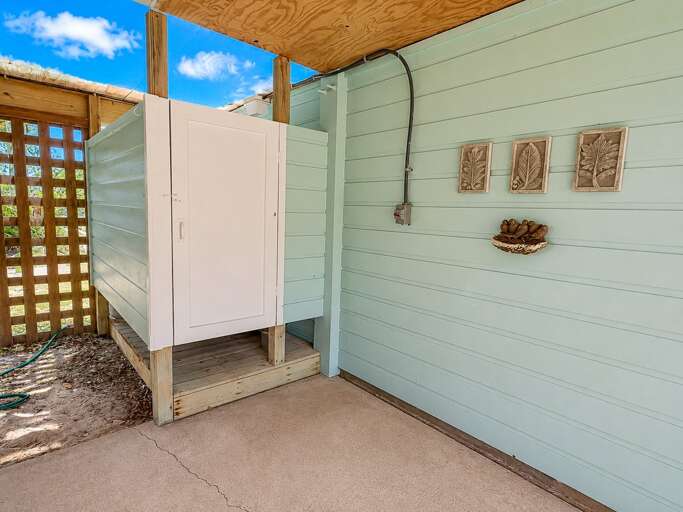 Outdoor Shower 2026