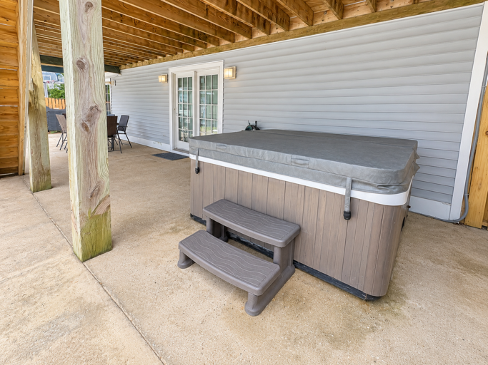 Private Hot Tub 2026