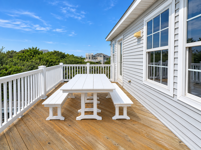 Sundeck 2026