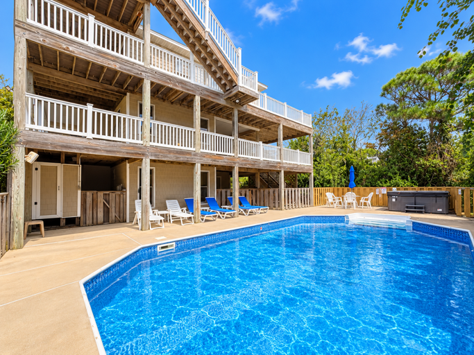 Private Pool, Hot Tub and Outdoor Shower 2026