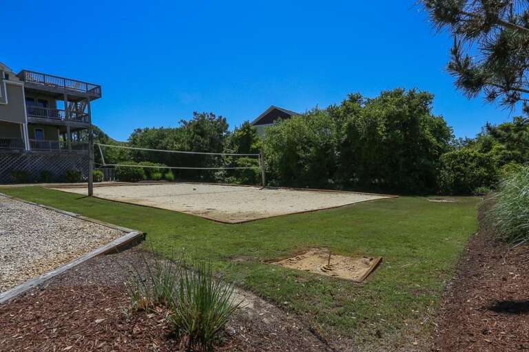 Volleyball Court & Horseshoe Pit  2021