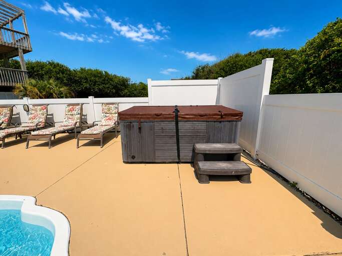 Hot Tub 2026