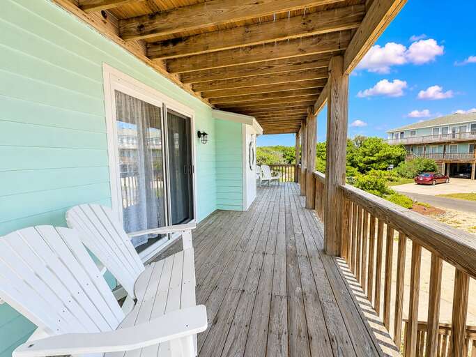 Mid Level Deck 2026