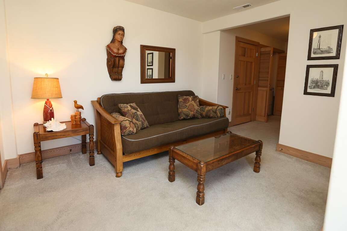 0076 AMES Southern Shores, NC 4 Bedroom House Sleeps 8 Find