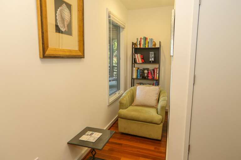 Reading corner in bed 3 2019