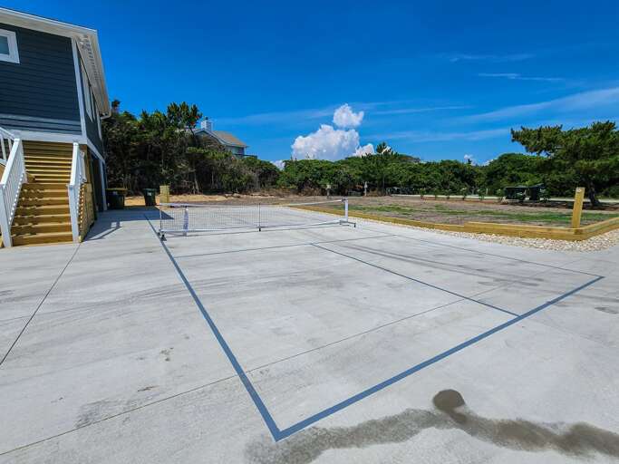 Pickleball Ball Court 2023
