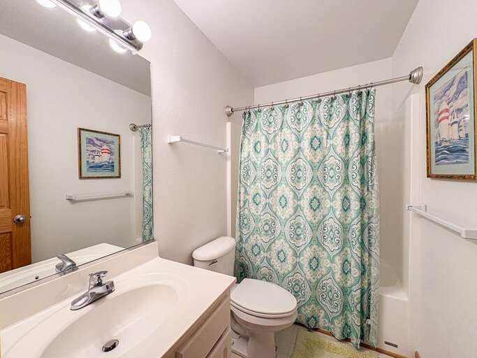 Bathroom 5 2023 - Private to Bedroom 5