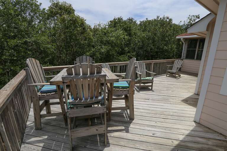 Sun Deck 2019 Sun Deck 2019