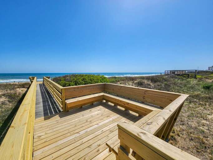 Oceanfront Sundeck 2023