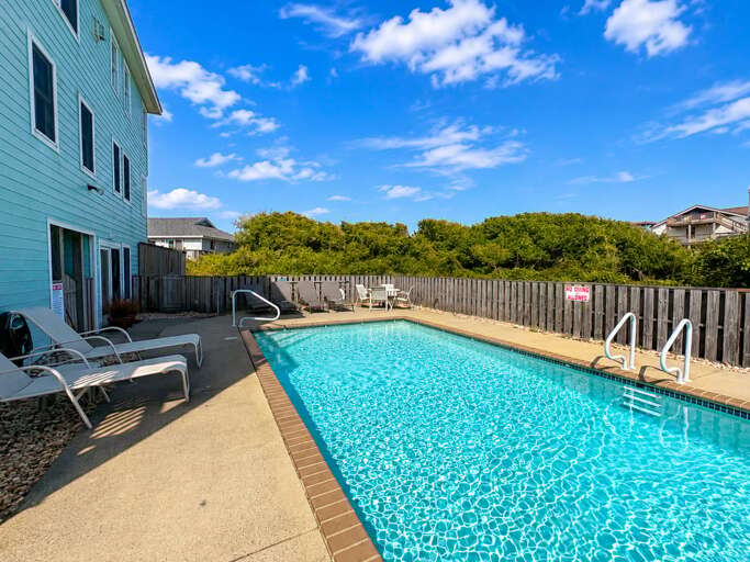 Private Pool 2026
