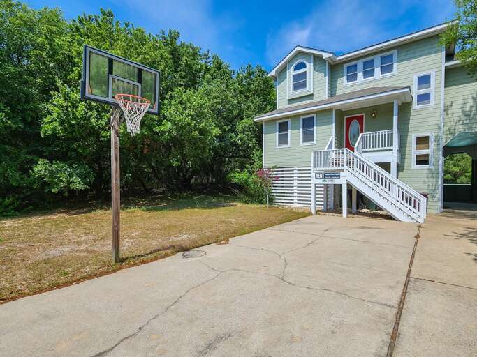 Basketball Goal 2023