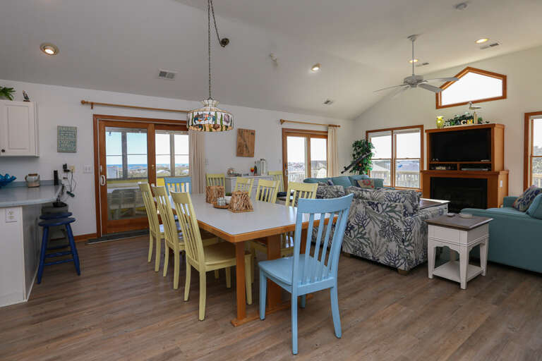 Dining Area 2024 - Level 3 Dining Area 2024 - Level 3