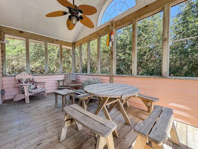 Screened Porch 2025