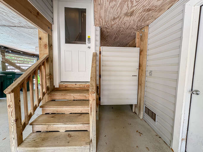 Outside Shower and main entrance 2025