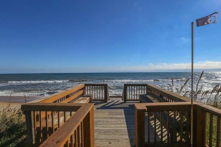 Private Dune Deck 2021 Private Dune Deck 2021