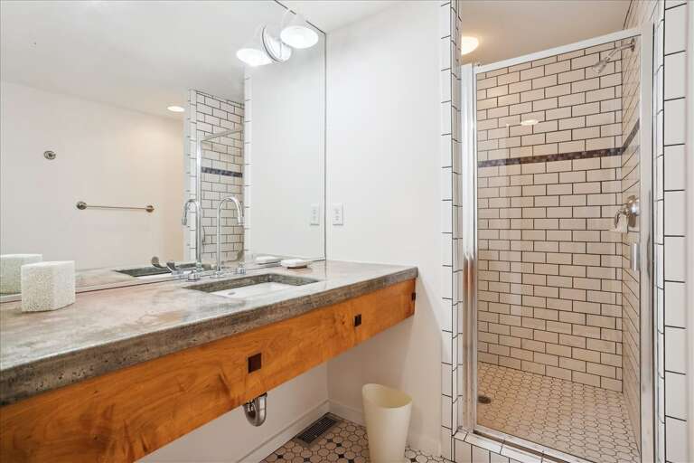 Bathroom 4 2024; Private to Bedroom 4