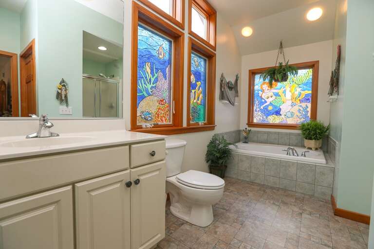 Bathroom 2 2022; Private to Bed 1