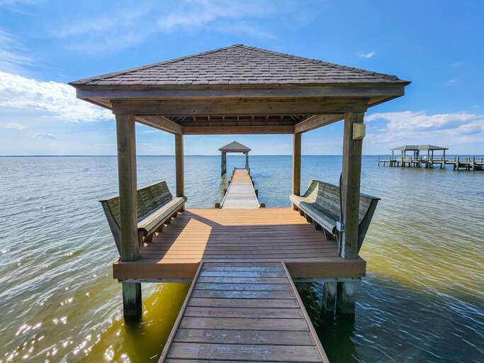 Private Soundfront Dock 2023