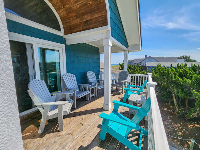 Front Deck 2023
