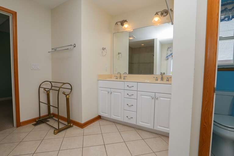 Bathroom 1 2023