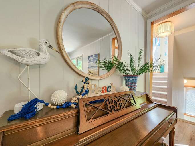 Piano In Dining 2023