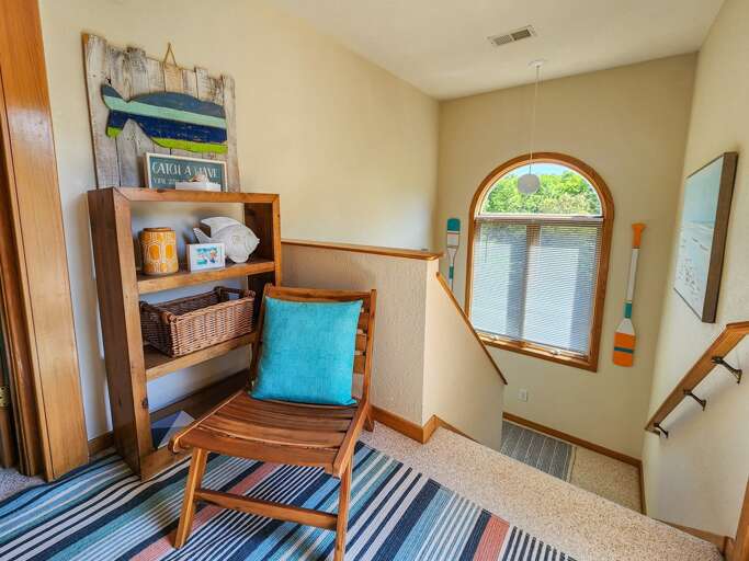 Top Floor Landing 2023