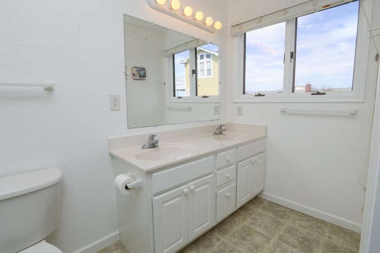 Bathroom 1 2023