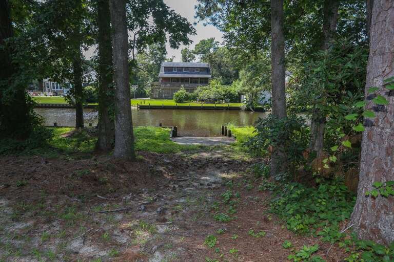 Private Ramp for Kayak/Canoe Launch 2021 Private Ramp for Kayak/Canoe Launch 2021