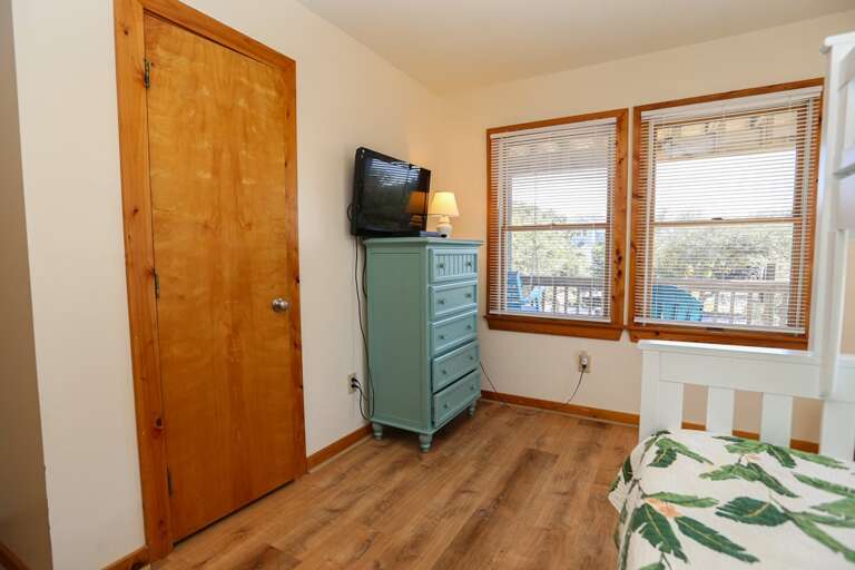 Bedroom 3 2024; Pyramid Bunk with Private Bathroom - Level 2