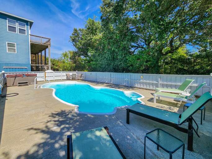 Private Pool & Hot Tub 2022