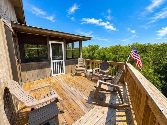 Sun Deck 2026