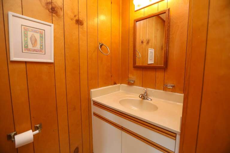 Bathroom 1 2022, Half bath