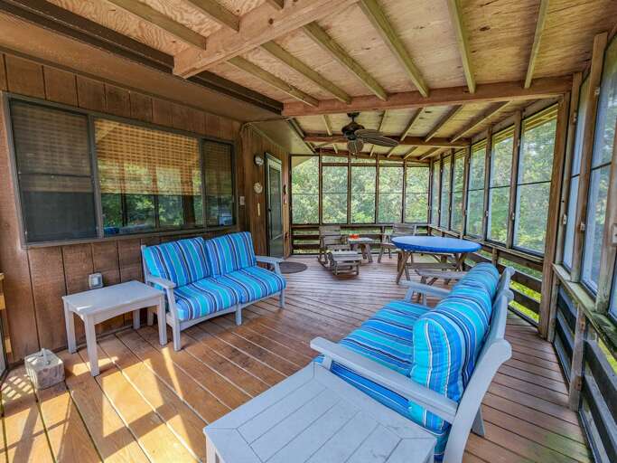 Screened in Porch 2022 Screened in Porch 2022