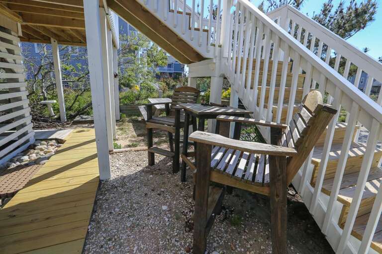 Ground Level Seating 2020