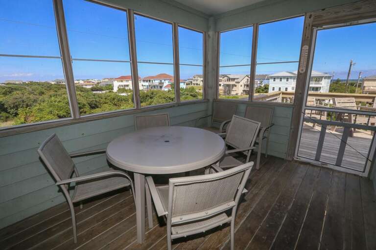 Screened in Porch 2021