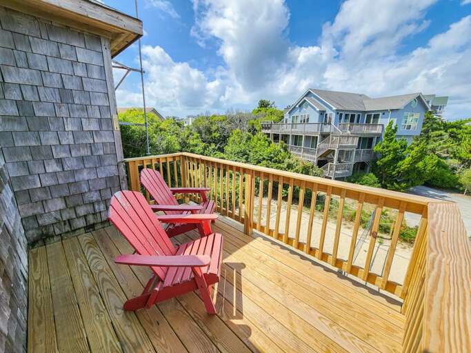 Balcony Off Bed 1 2023