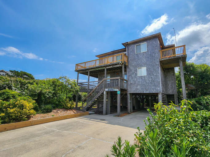 Oceanfront-Semi Outer Banks Vacation Rental 2023