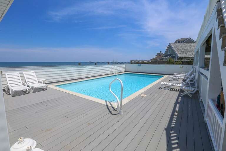 Private Pool 2020 Private Pool 2020