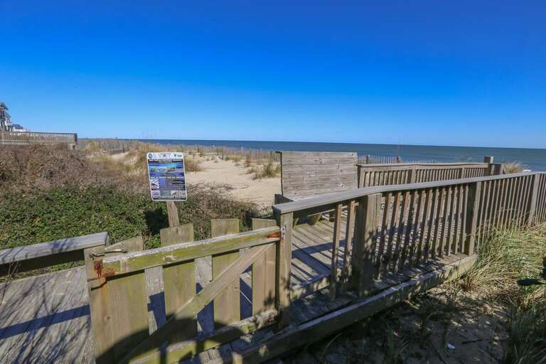 Walk-Way To Public Beach Access 2020 Walk-Way To Public Beach Access 2020