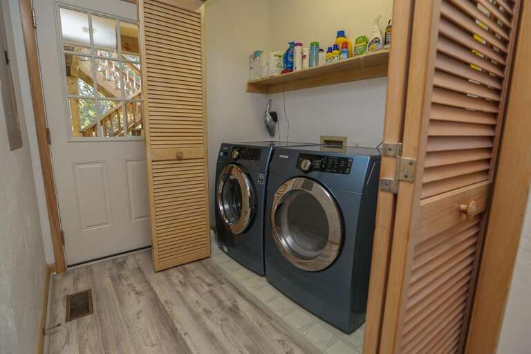 Laundry Room 2021