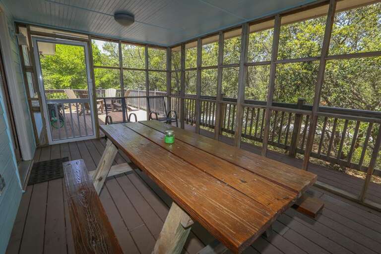 Screened Porch 2021