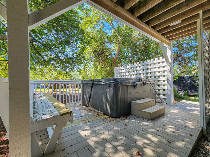 Hot Tub 2023 Hot Tub 2023