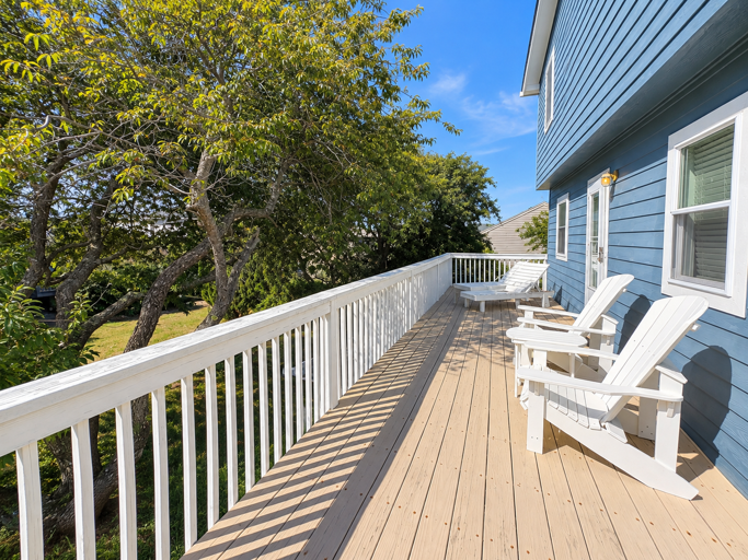 Sun Deck 2026