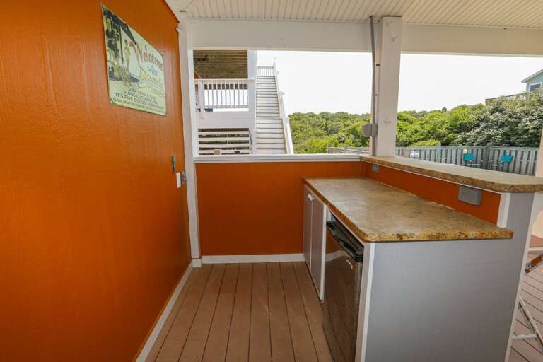 Pool House Bar 2022; sink & mini fridge