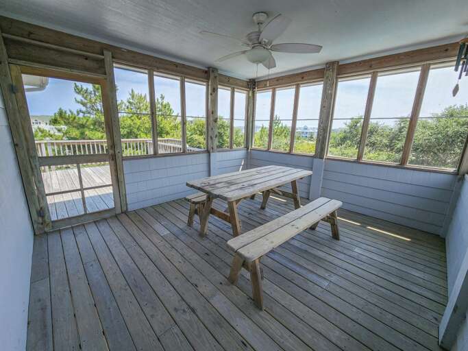 Screened Porch 2022 Screened Porch 2022